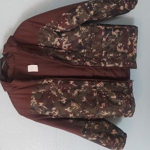Men's Small Cammo Jacket with hood